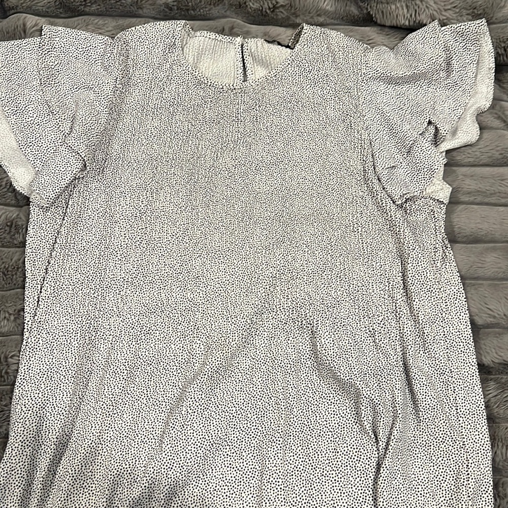 White and Black Printed blouse